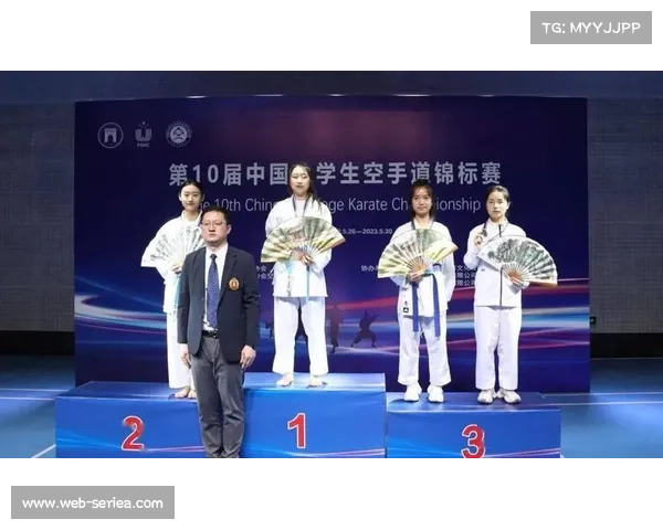 柯桥区启动空手道进校园计划 省赛金牌选手担任社区课程导师 柯桥区启动空手道进校园计划 省赛金牌选手担任社区课程导师