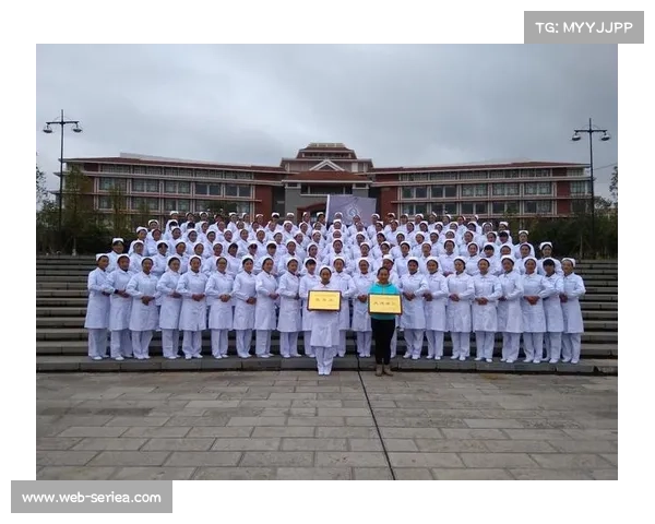金溪县推出游泳教练持双证上岗 医务人员全程驻场保障确保安全 金溪县推出游泳教练持双证上岗 医务人员全程驻场保障确保安全