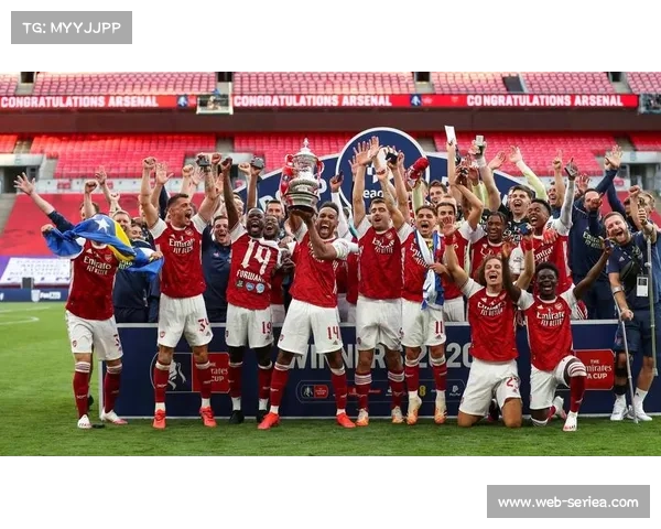 英超争冠三强鼎立，阿森纳圣诞冠军魔咒待破