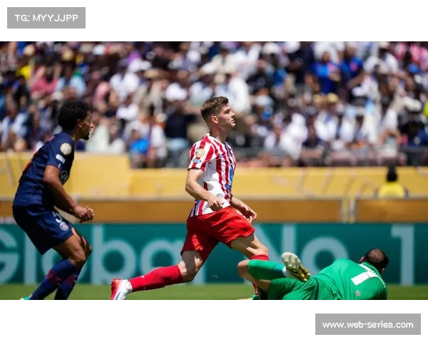 马竞边锋尼科·威廉姆斯速度突破，造点球机会